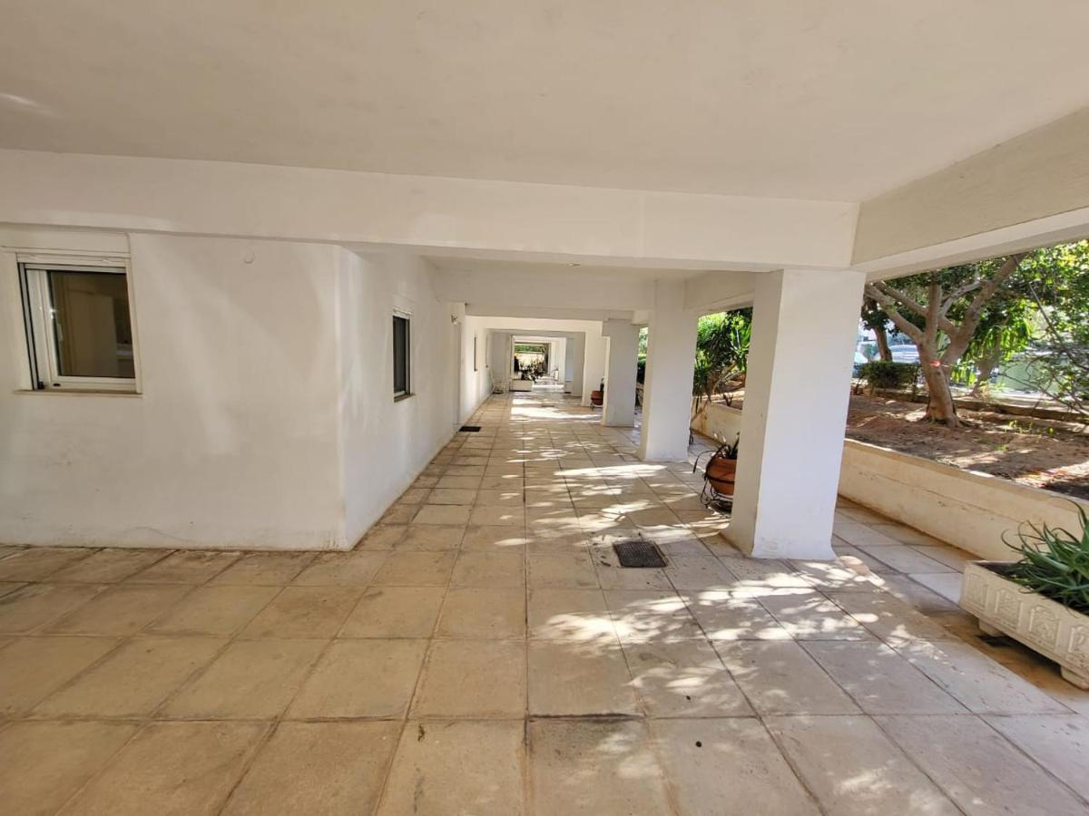 Apartment Near The Center Of Glyfada เอเธนส์ ภายนอก รูปภาพ